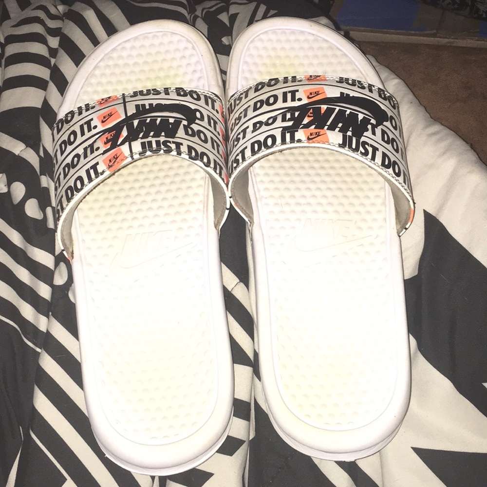 Nike slides